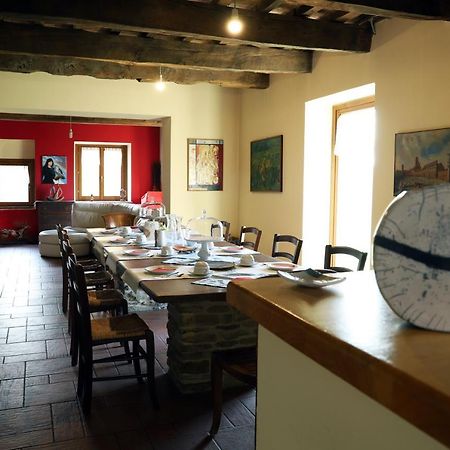 Girfalco Country House Bed & Breakfast Urbino Exterior photo