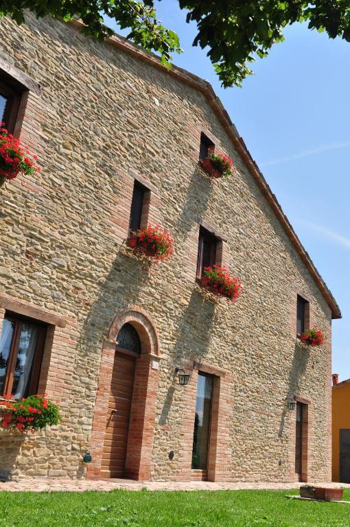 Girfalco Country House Bed & Breakfast Urbino Exterior photo
